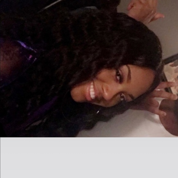 Meet your Posher, Manajah - Picture 1 of 1